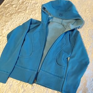 Lululemon hooded sweatshirt